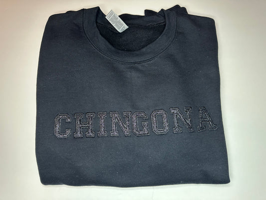 Chingona Sudadera Negra Bordada Glitter