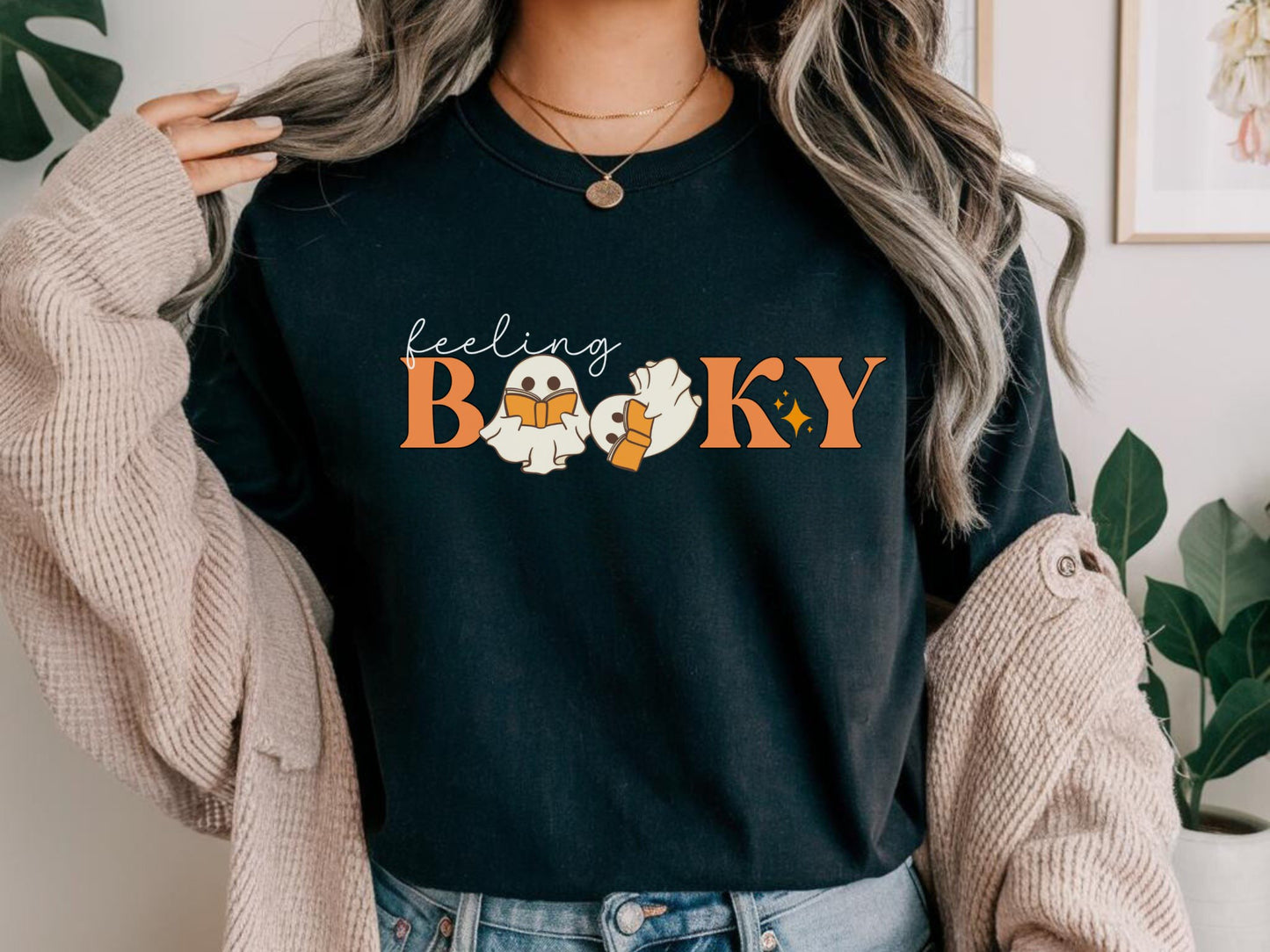 Feeling Booky Ghosts Reading Books Shirt - Bebe Buchi